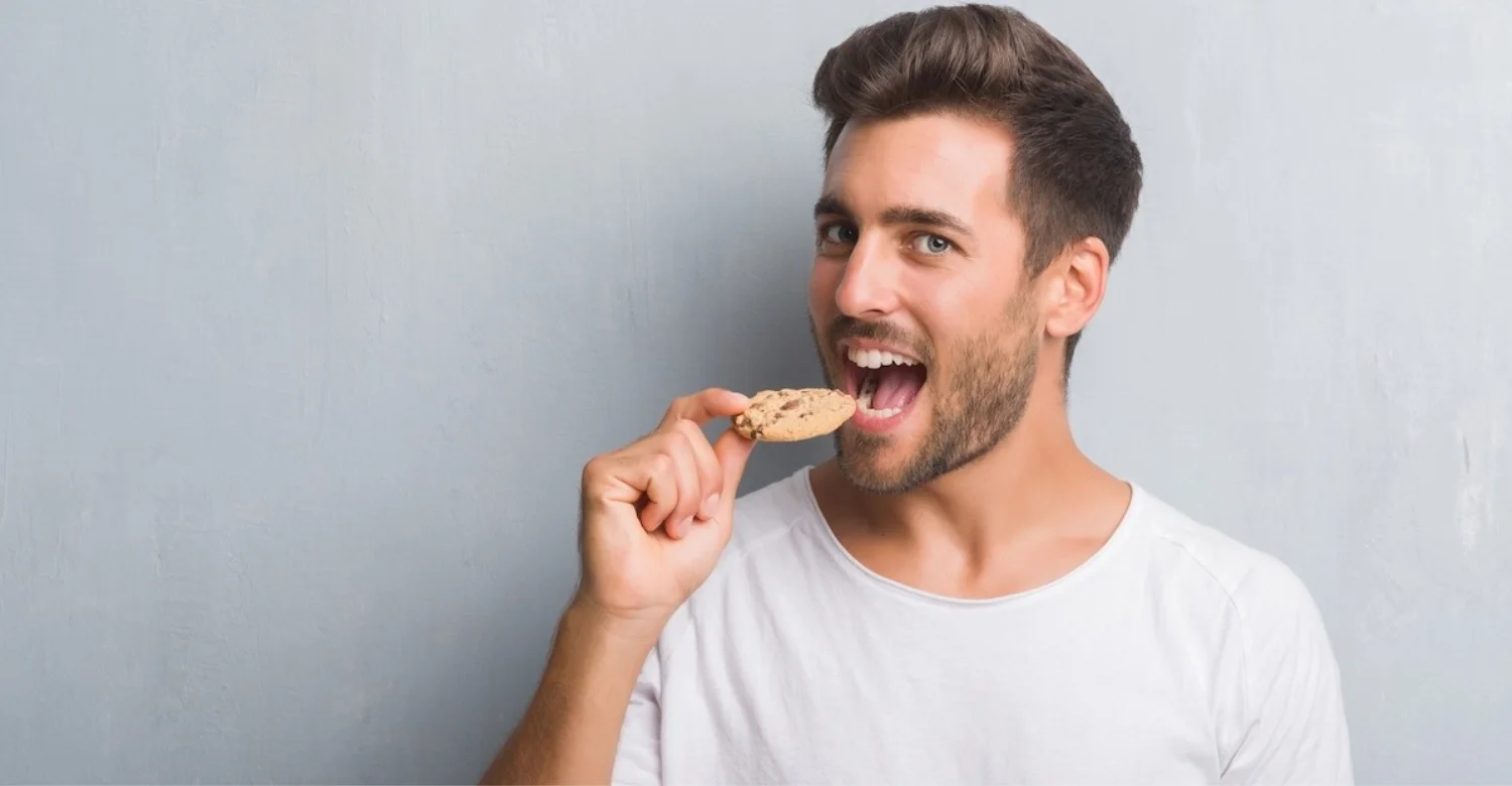 Sugary snacks and cavity risk